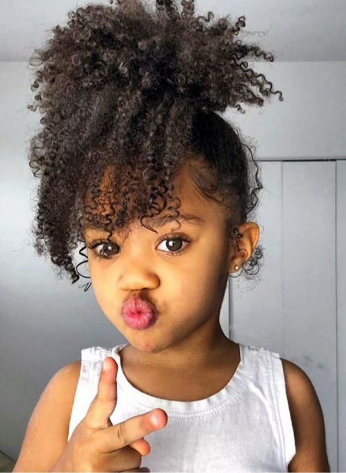 Cute-Afro-Hairstyles-For-Girls-15