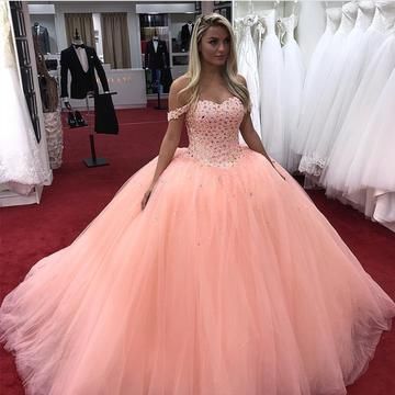 Styles-for-Prom-Dresses-09